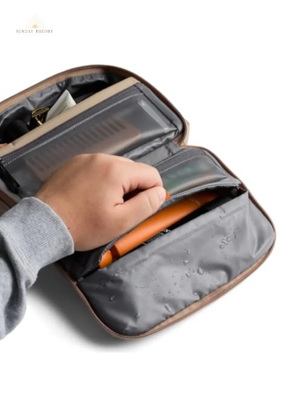 Bellroy Hanging Toiletry Kit 3L Travel Toiletry Bag with YKK Zips and Aluminum